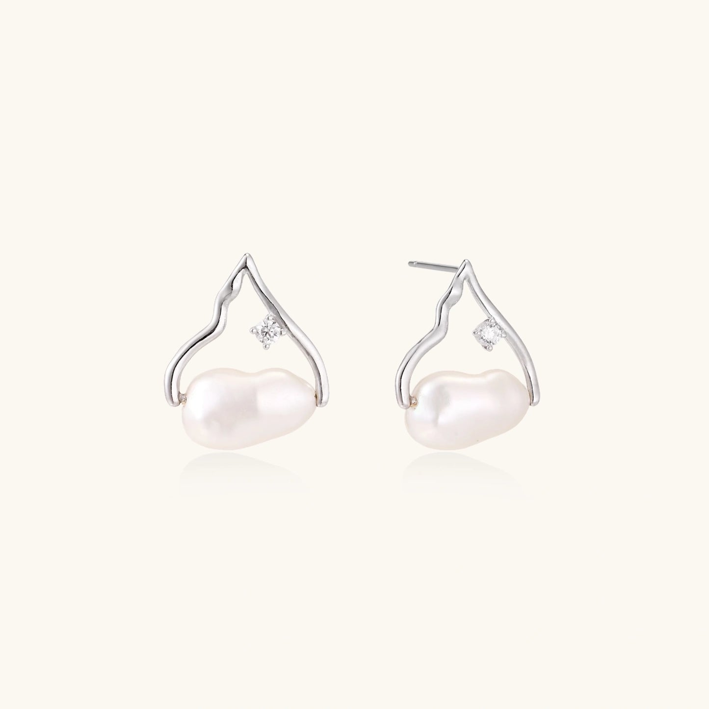 Pearl Teardrop Earrings