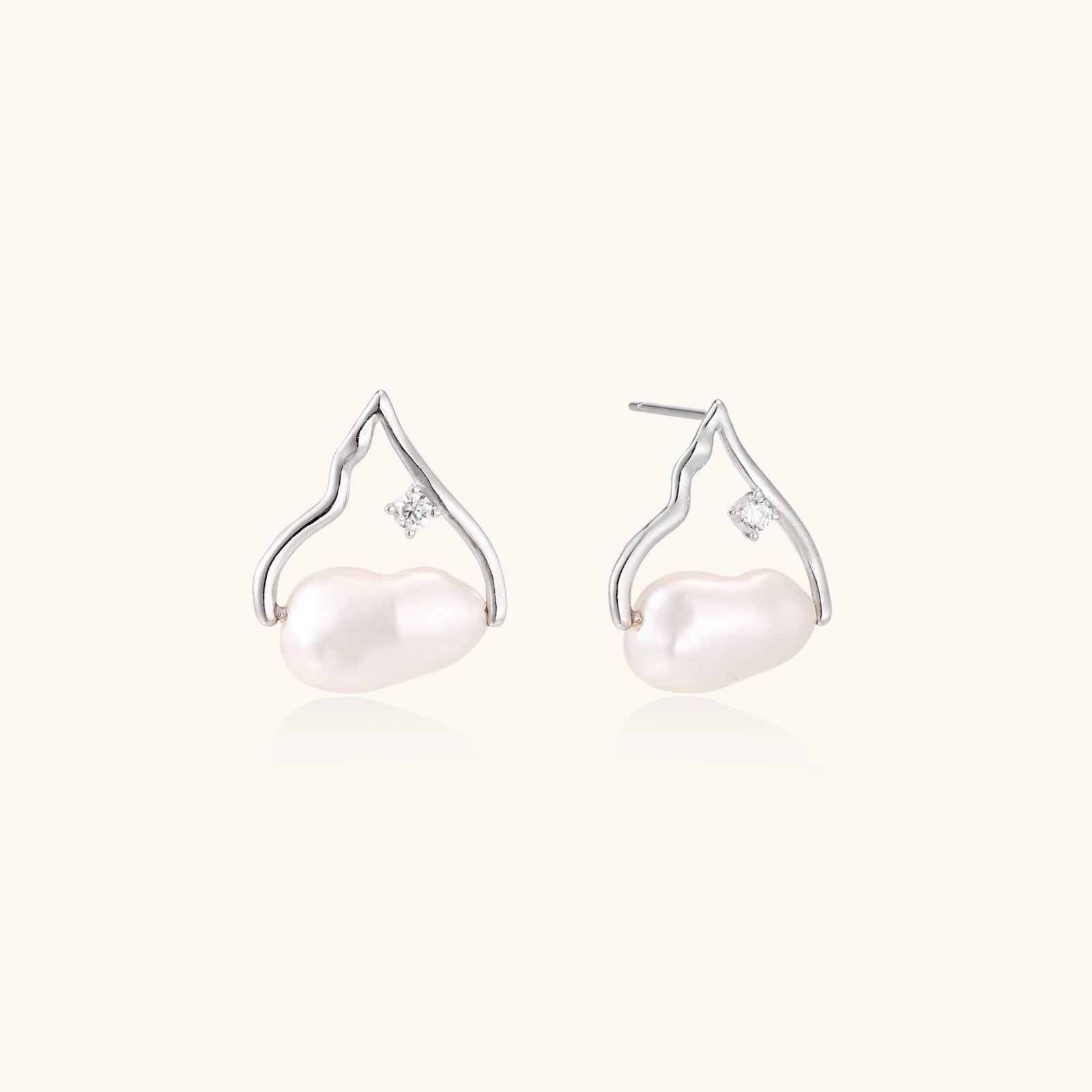 Pearl Teardrop Earrings